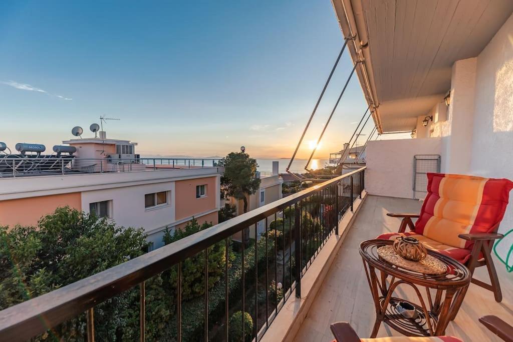 Seaside Escape Apartment Saronida Exteriör bild